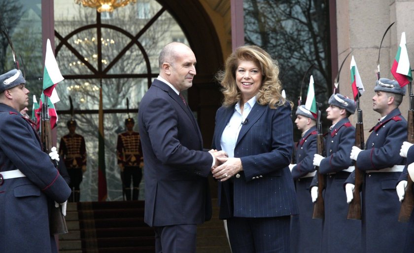 Iliana Yotova diventa la prima Presidente donna della Bulgaria: storia, contesto e prospettive